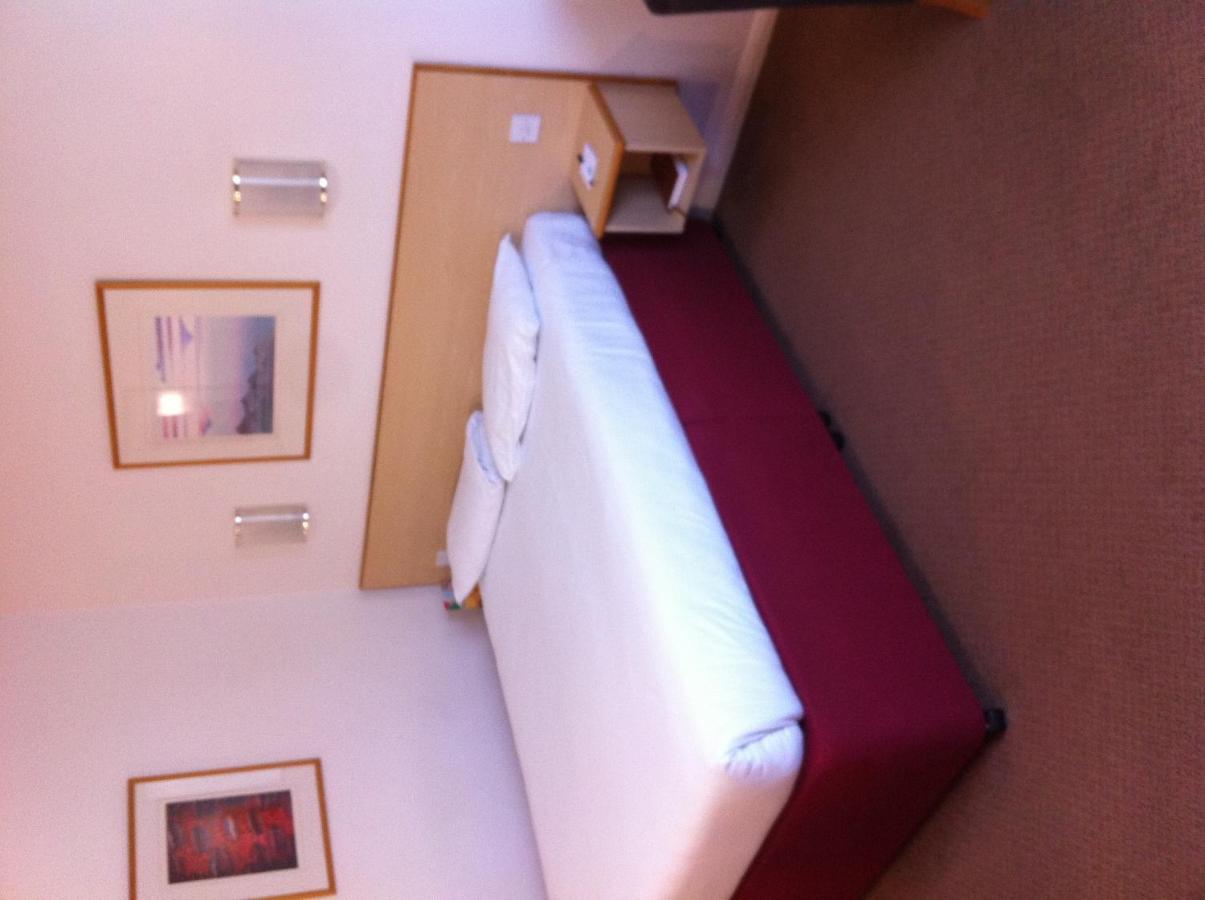 Days Inn Hotel Warwick South - Southbound M40 Ashorne Eksteriør billede