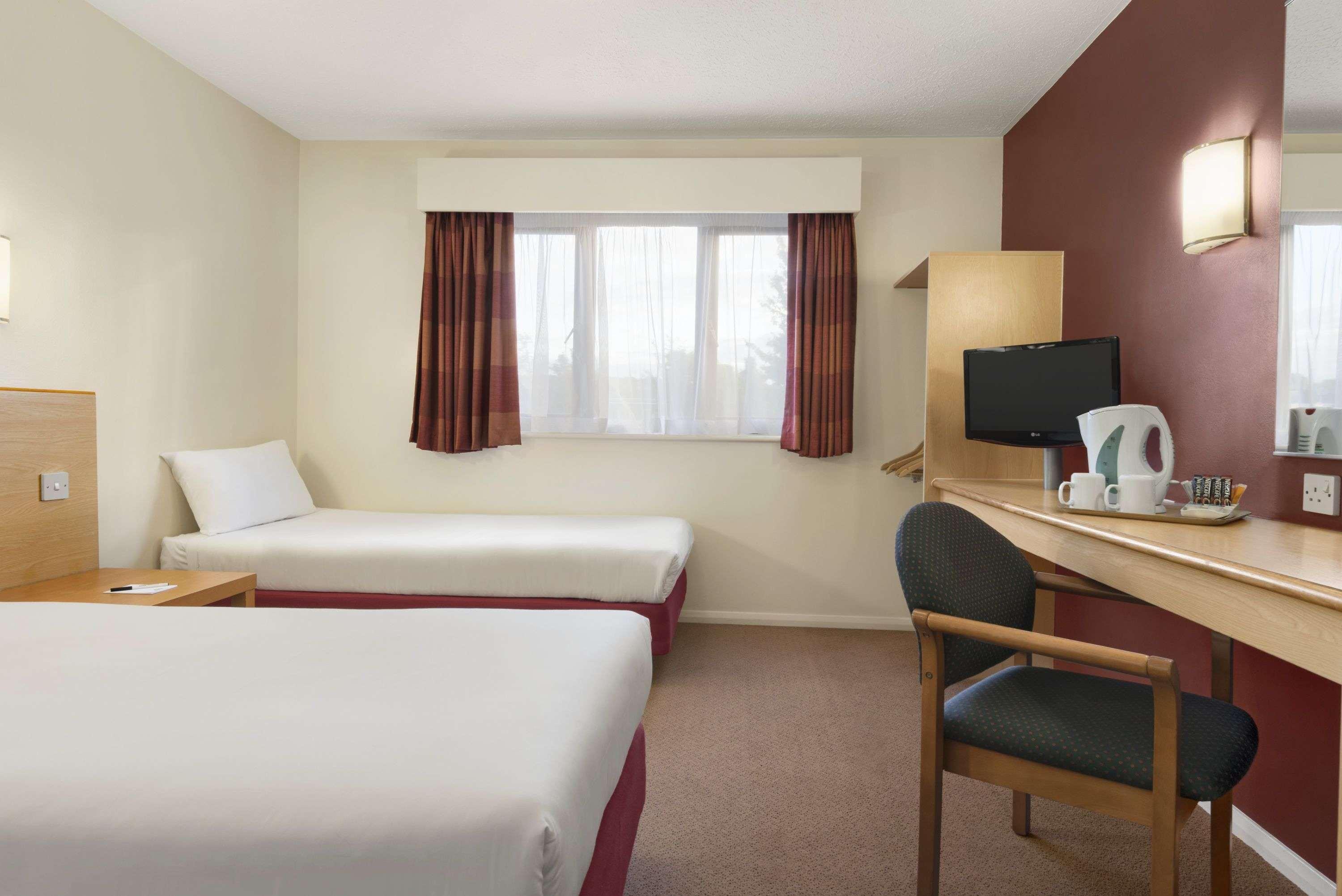 Days Inn Hotel Warwick South - Southbound M40 Ashorne Eksteriør billede
