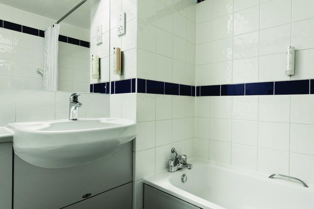 Days Inn Hotel Warwick South - Southbound M40 Ashorne Eksteriør billede